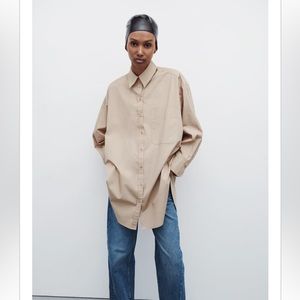 Zara OVERSIZED POPLIN SHIRT
LIGHT CAMEL